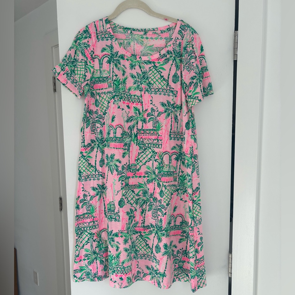Lilly Pulitzer t-shirt dress